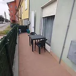 Casa Di Lisa Intero 45mt Con Parcheggio Апартаменты *